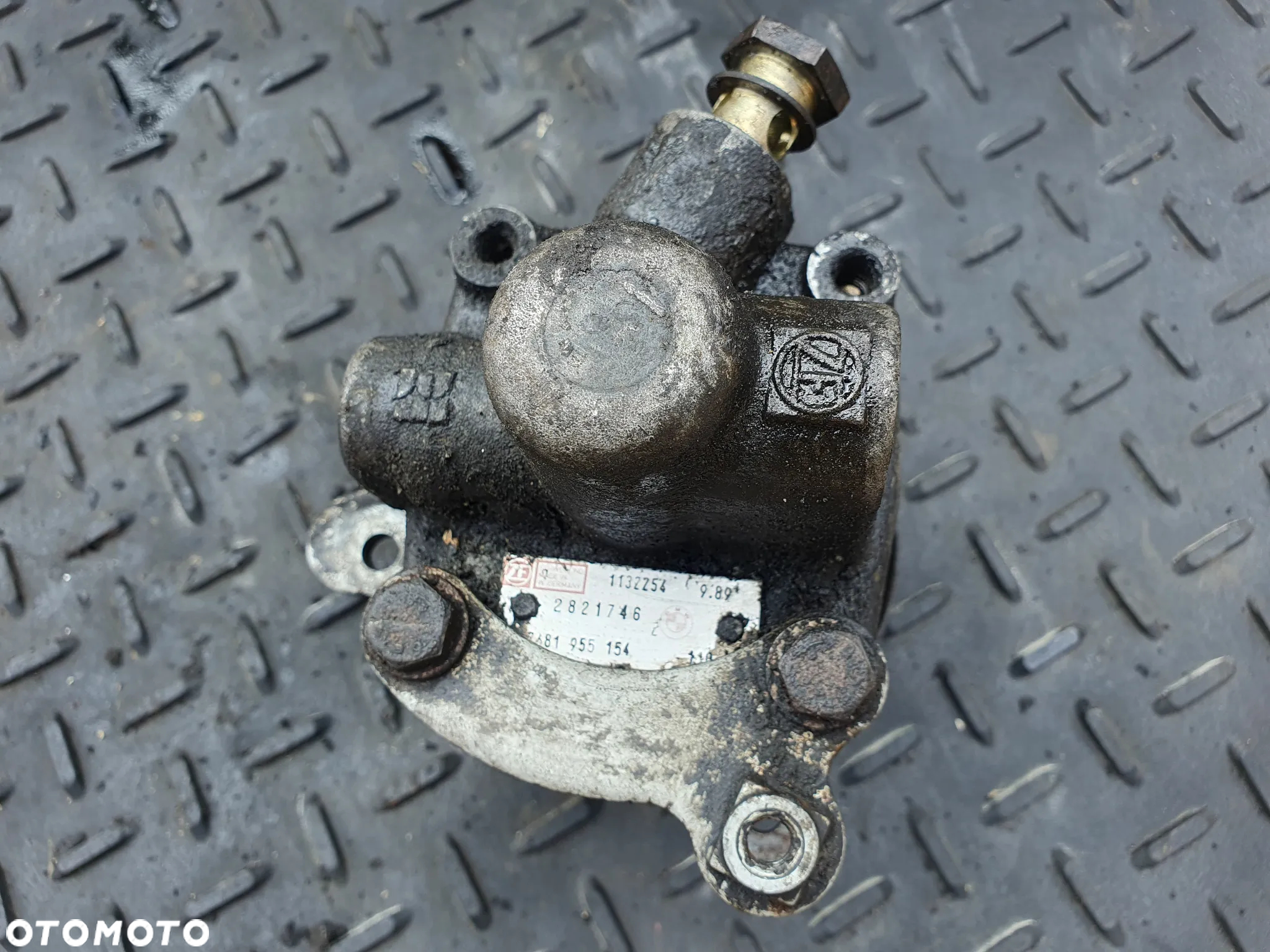 BMW 3 E30 E36 POMPA WSPOMAGANIA 1132254 7681955154 ZF ORYGINAŁ - 4