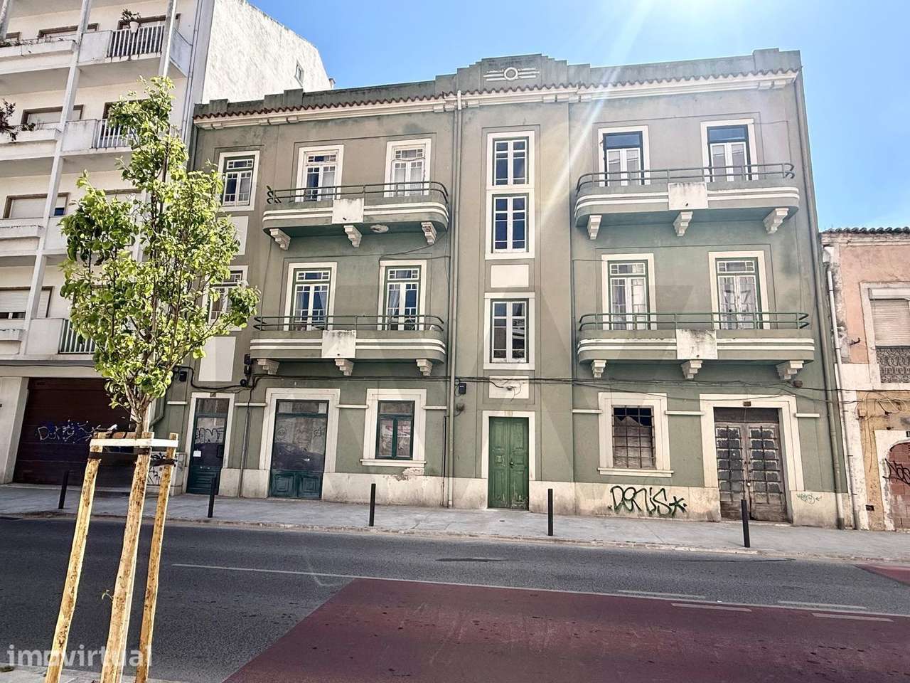 Oportunidade de Investimento, Apartamento de 6 Divisões, Rua Miguel Pa - Grande imagem: 2/11