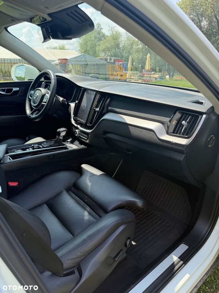 Volvo XC 60 T4 Inscription - 18