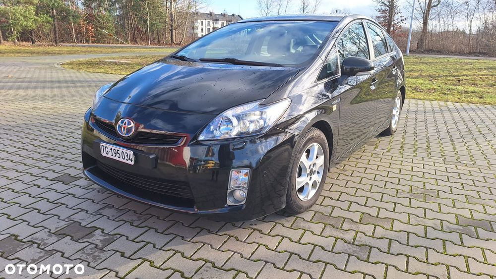 Toyota Prius 1.8 HSD Sol - 1