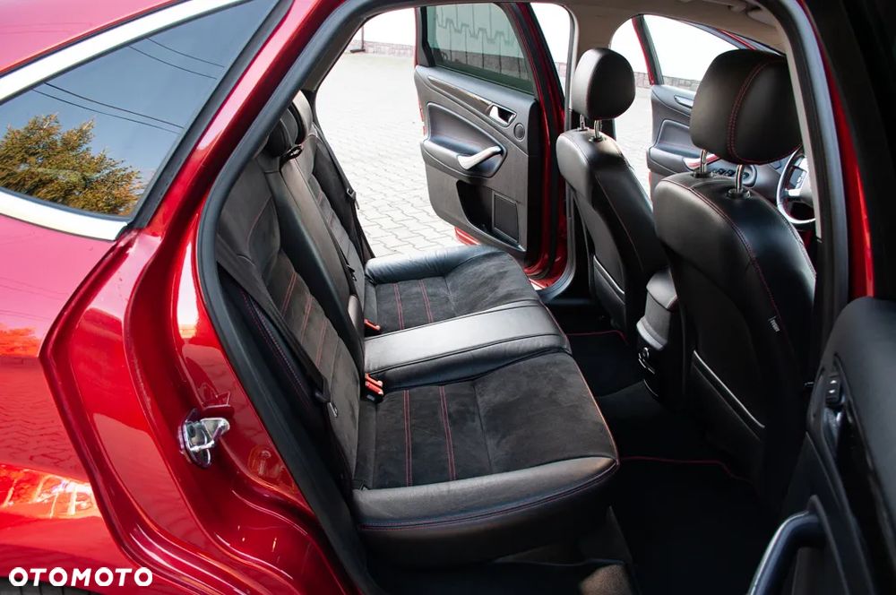 Ford Mondeo 2.2 TDCi Titanium X - 24