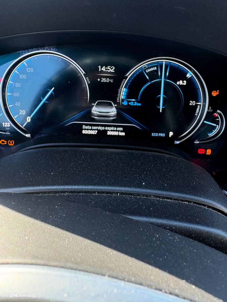 BMW 530 - 24
