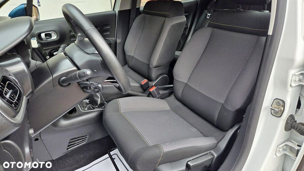 Citroën C3 1.2 PureTech Shine - 18