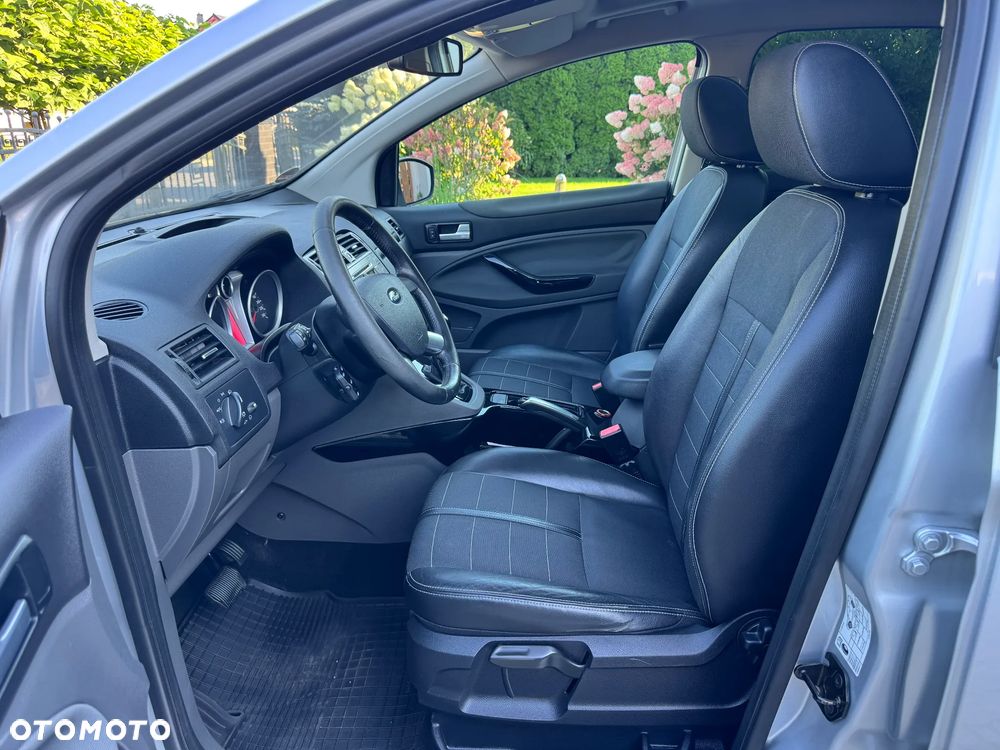 Ford Kuga 2.0 TDCi 4x4 Individual - 30