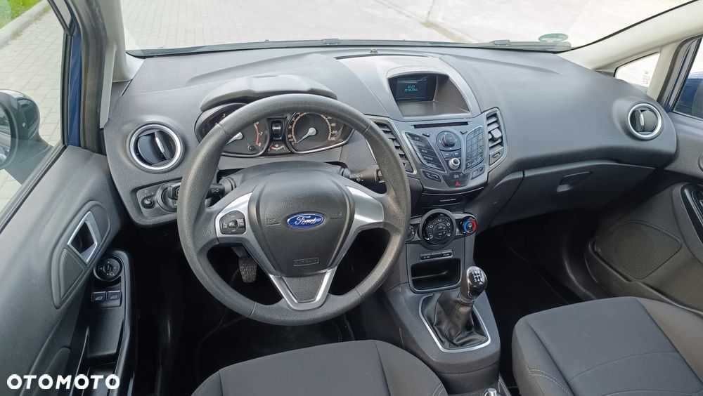 Ford Fiesta 1.0 EcoBoost Titanium X - 23