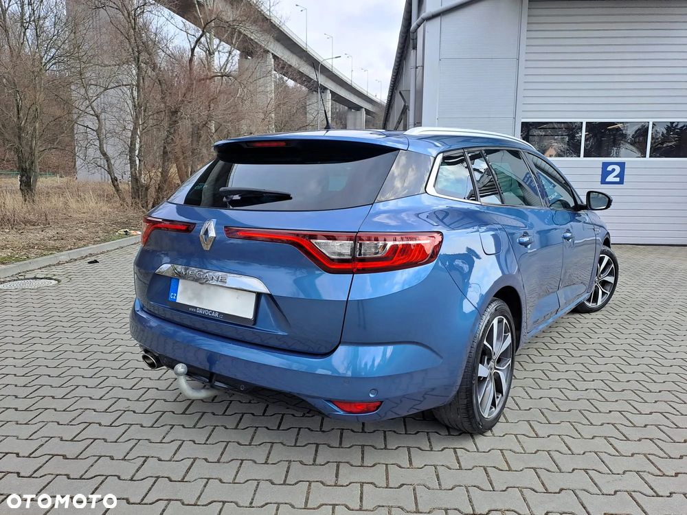 Renault Megane ENERGY dCi 130 Start & Stop Bose Edition - 11