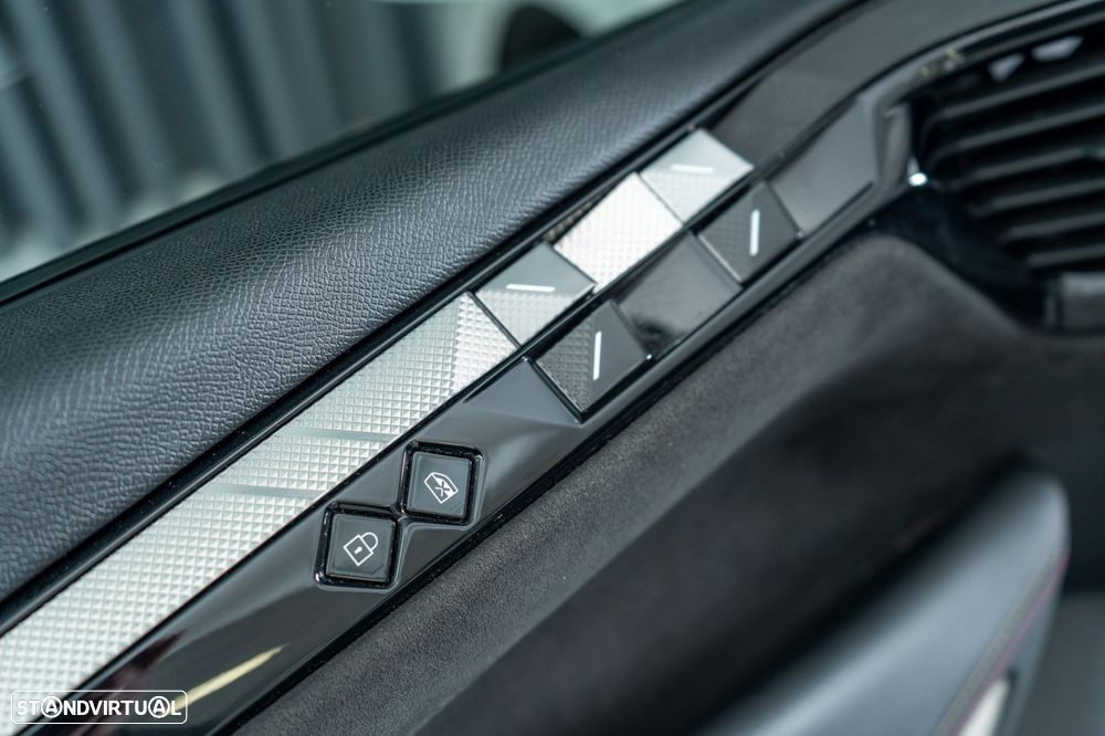 DS DS4 1.2 PureTech Performance Line EAT8 - 28