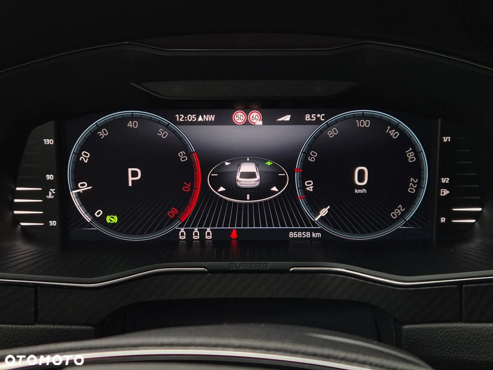 Skoda Superb 1.5 TSI Sportline DSG - 18