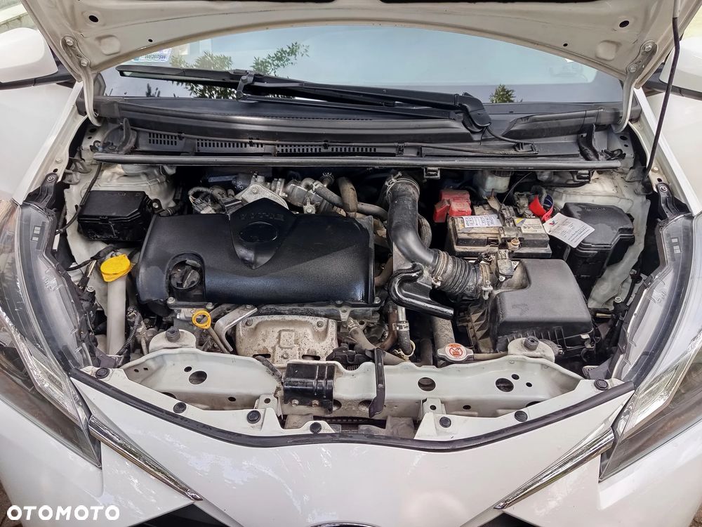 Toyota Yaris - 6