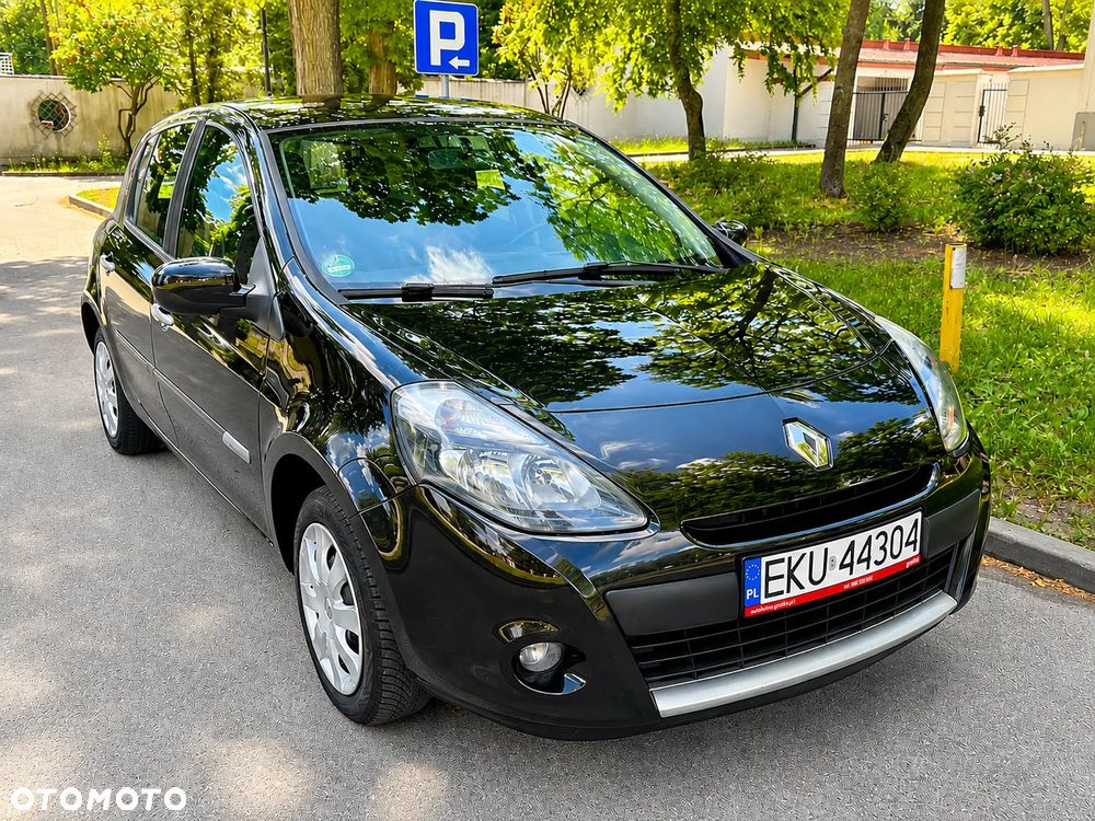 Renault Clio 1.2 16V 75 Expression - 1
