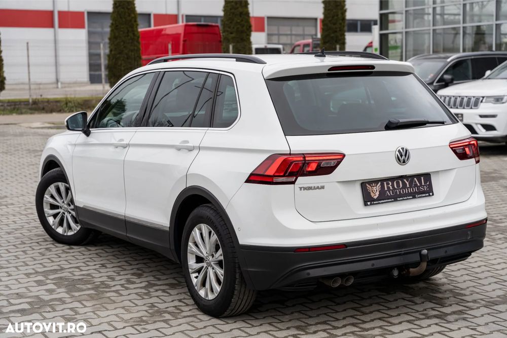 Volkswagen Tiguan 2.0 TDI SCR 4MOTION (BlueMotion Techn.) DSG Highline - 4