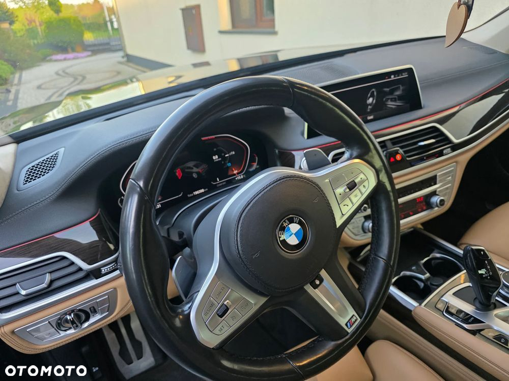 BMW Seria 7 750d xDrive sport - 10
