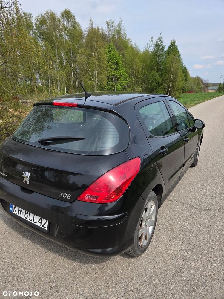 Peugeot 308 1.6 HDi Premium Plus - 4