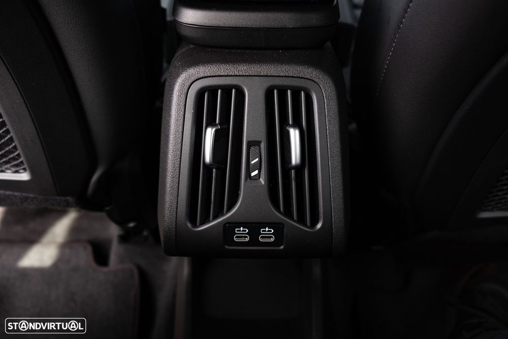 BMW X1 sDrive20i - 36