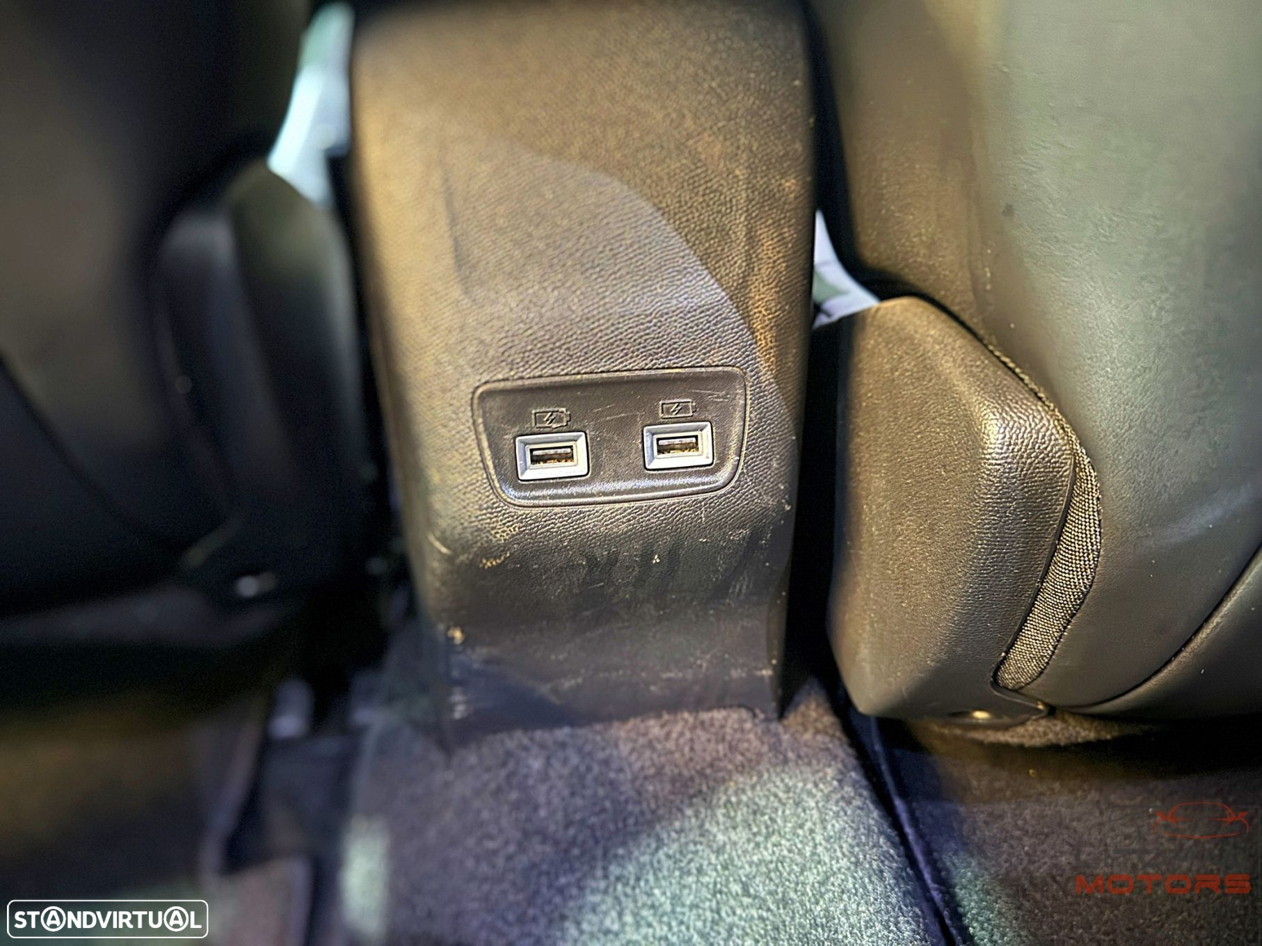 Peugeot 2008 1.2 PureTech Allure Pack - 35