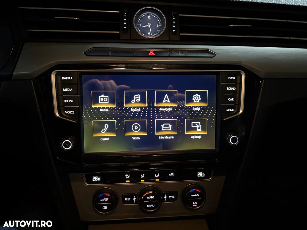 Volkswagen Passat 1.4 TSI Advance - 13