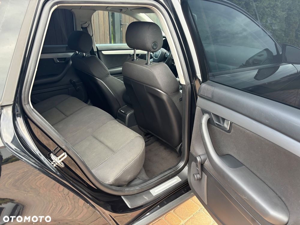 Audi A4 Avant 2.0 TDI DPF - 13