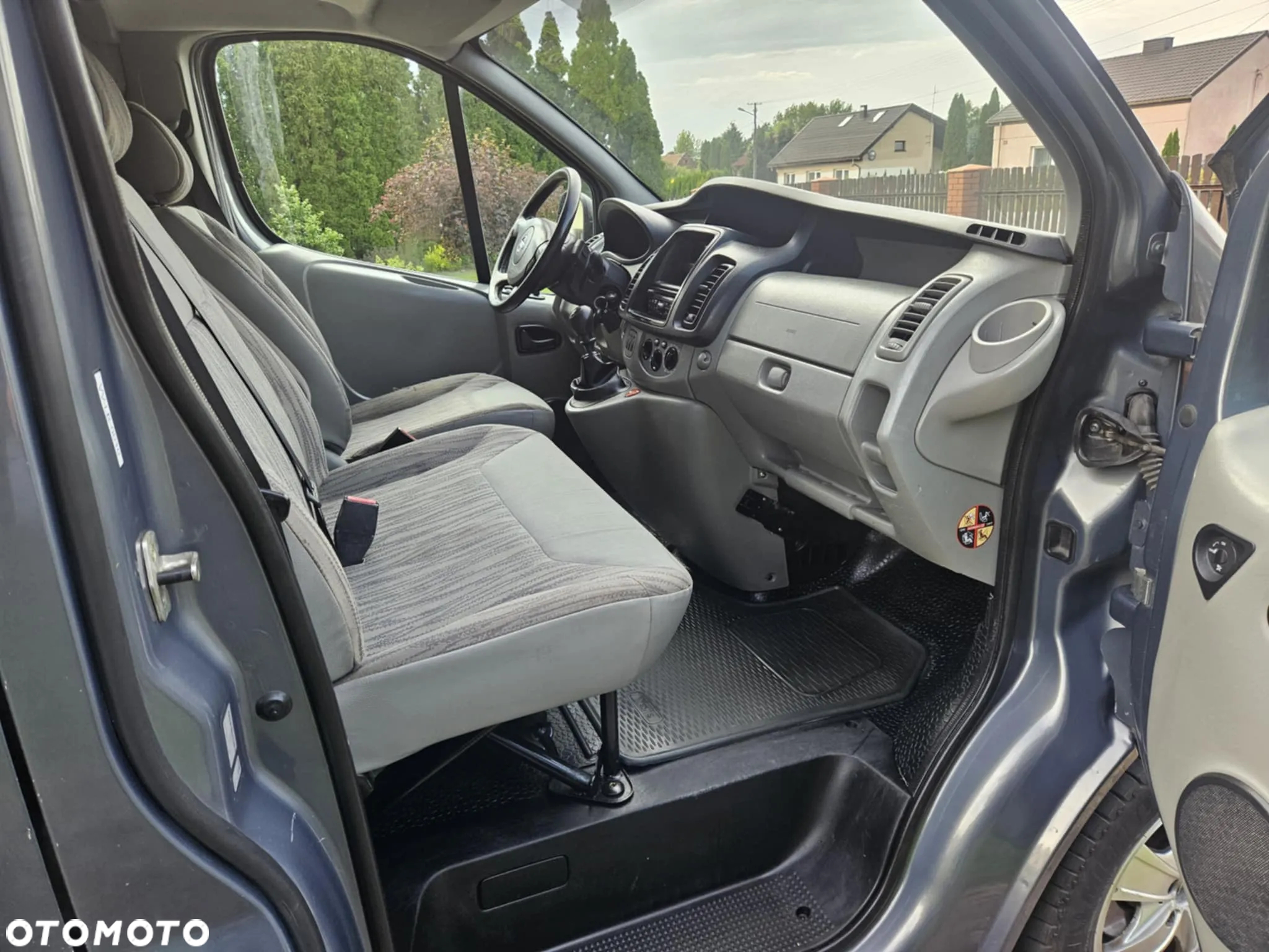 Renault Trafic - 9