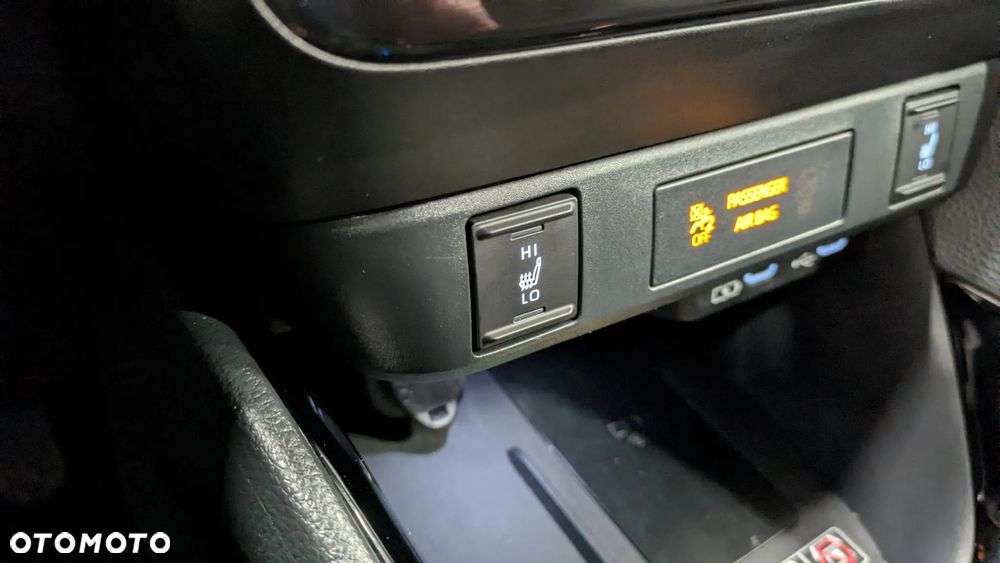 Toyota Yaris Hybrid 1.5 Style - 14