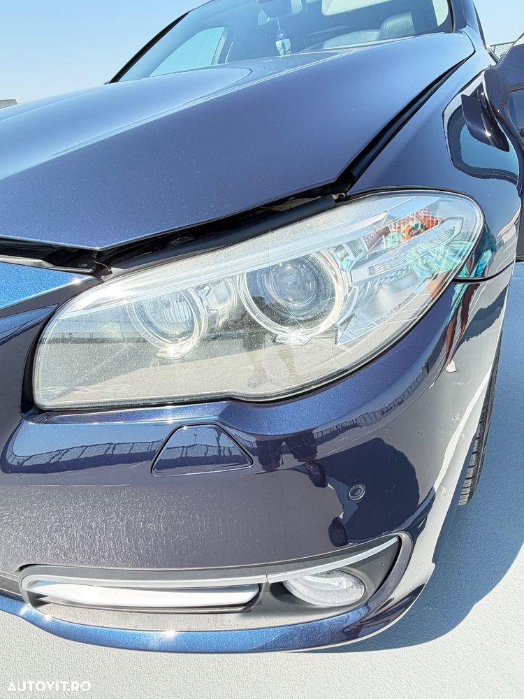 BMW Seria 5 520d - 23