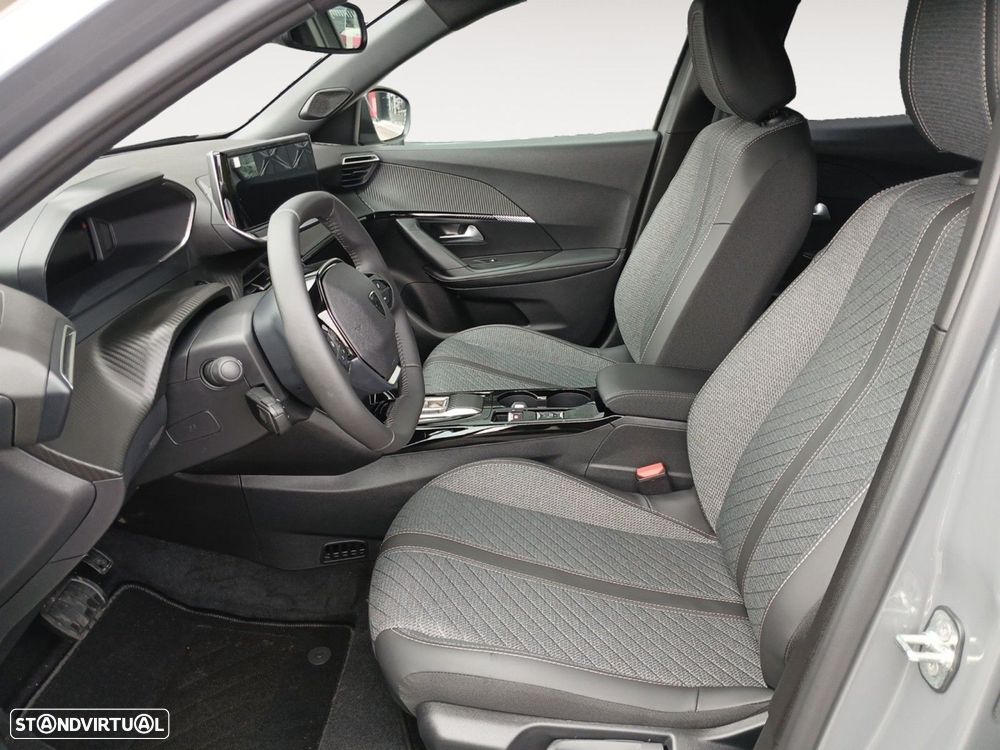Peugeot e-2008 54 kWh Allure - 9