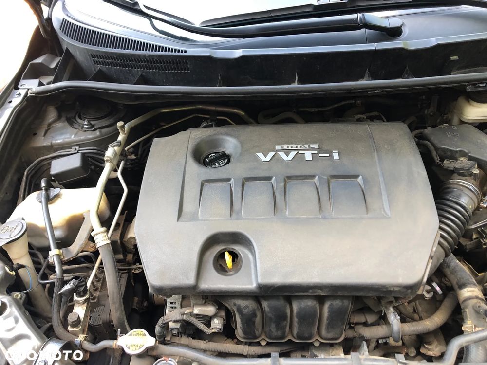 Toyota Matrix 1.8 - 20