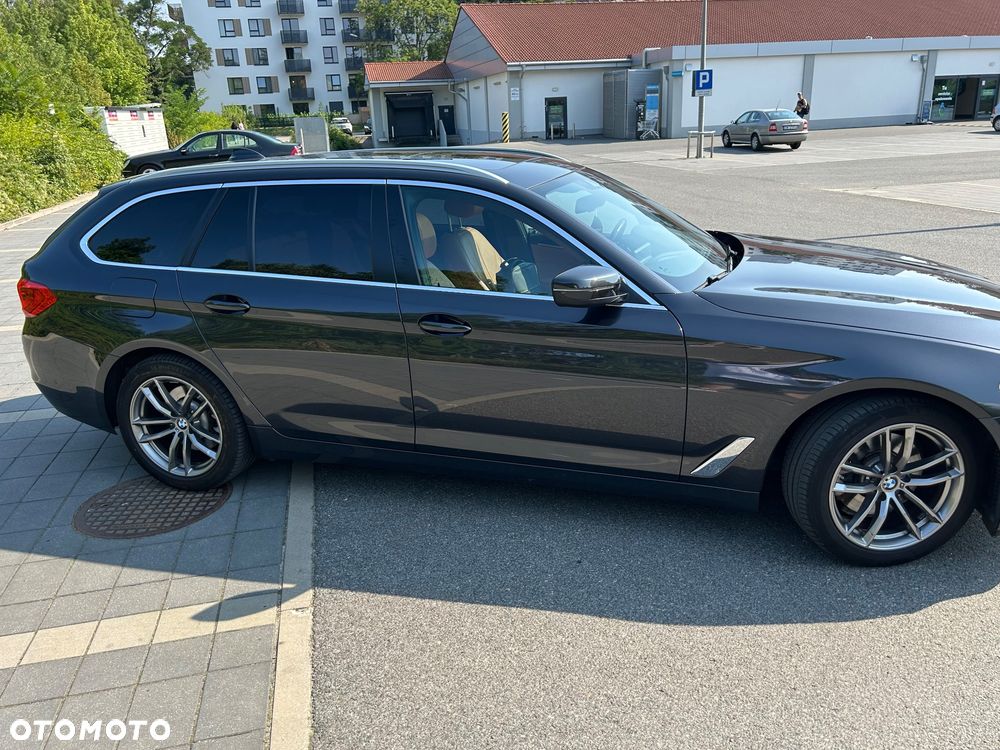 BMW Seria 5 520d xDrive MHEV Business Edition - 10