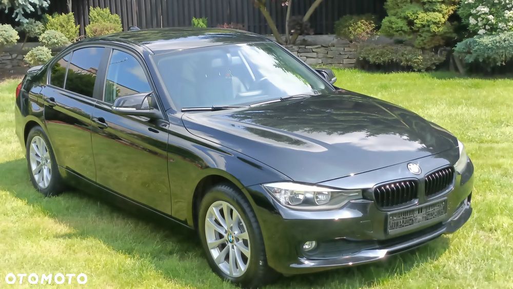 BMW Seria 3 316d Luxury Line - 14