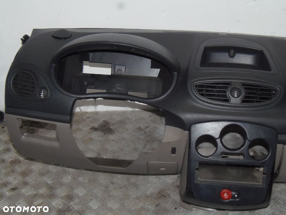 RENAULT CLIO III DESKA ROZDZIELCZA KOKPIT KONSOLA - 6