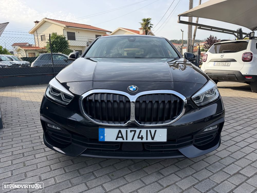BMW 116 i Line Sport - 2