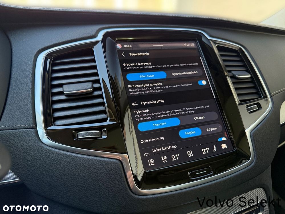 Volvo XC 90 - 25