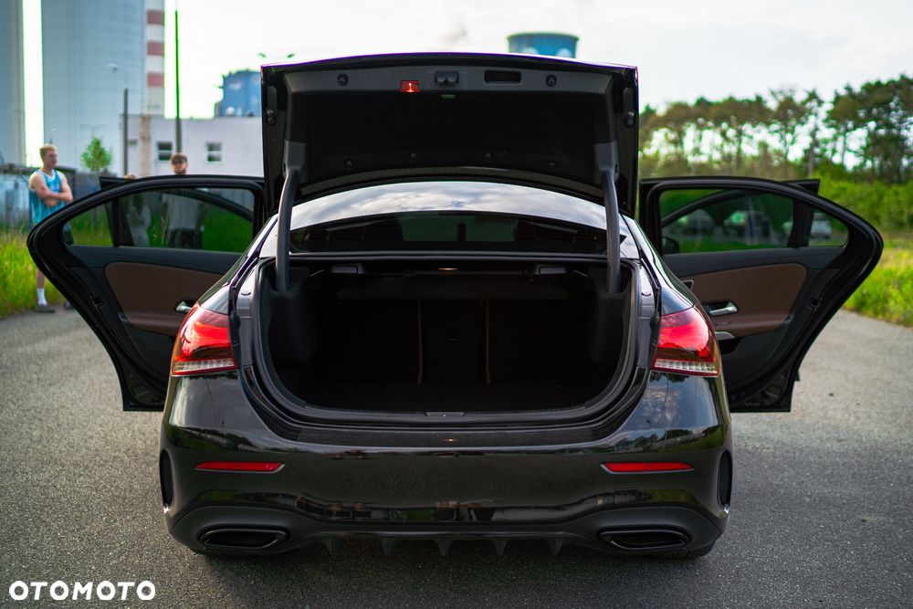 Mercedes-Benz Klasa A 220 7G-DCT AMG Line - 11
