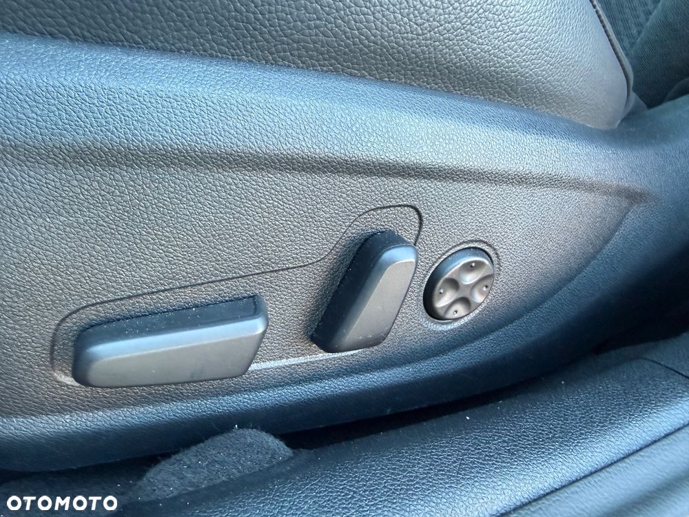 Kia Optima 1.7 CRDI XL DCT - 17