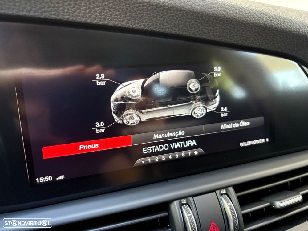 Alfa Romeo Giulia 2.2 D Super AT8 - 30