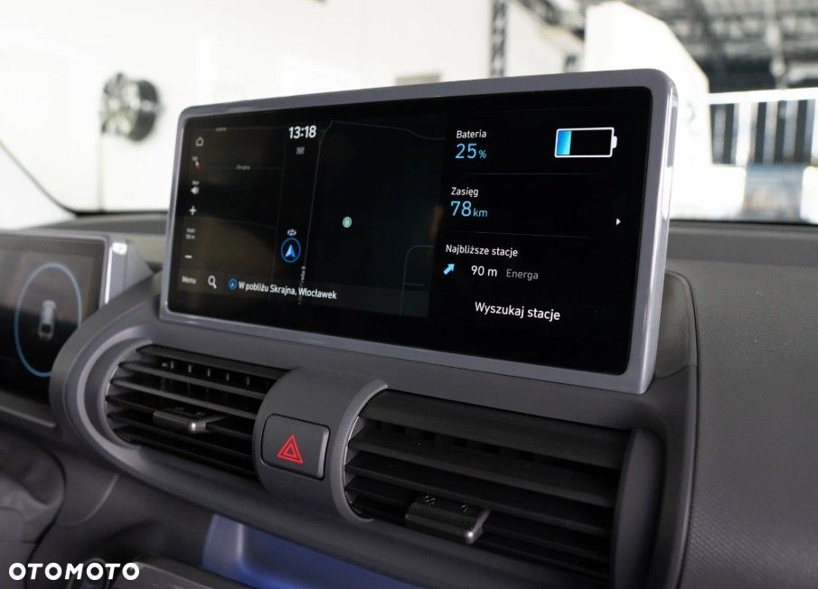 Hyundai Inster 49kWh Cross Smart - 29