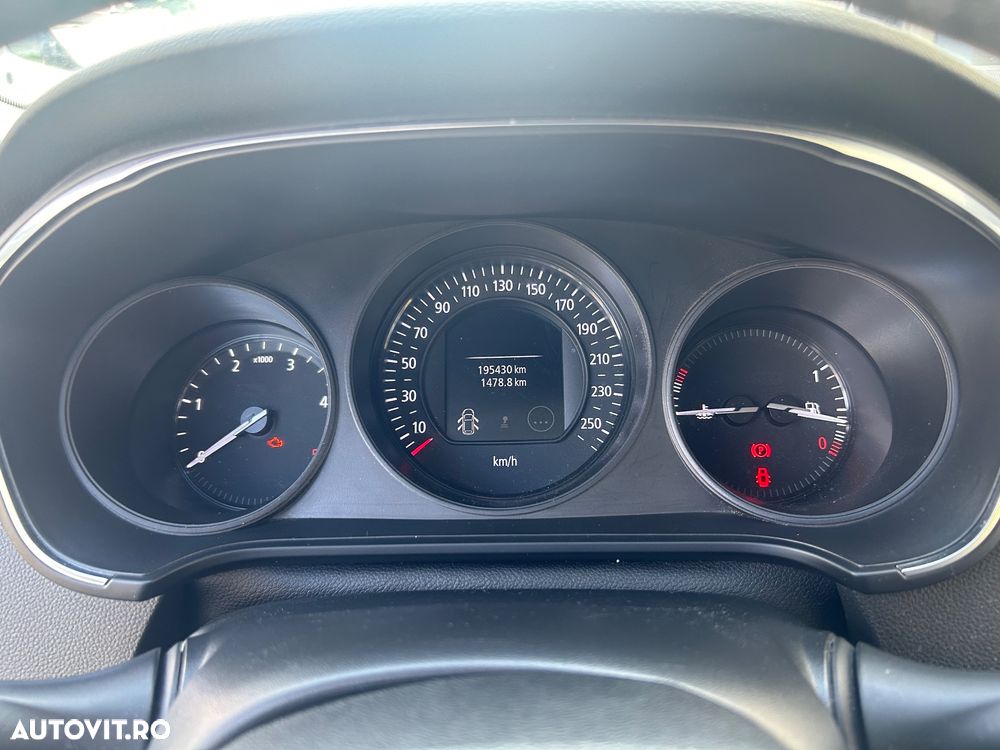Renault Megane 1.5 dCi Dynamique - 4