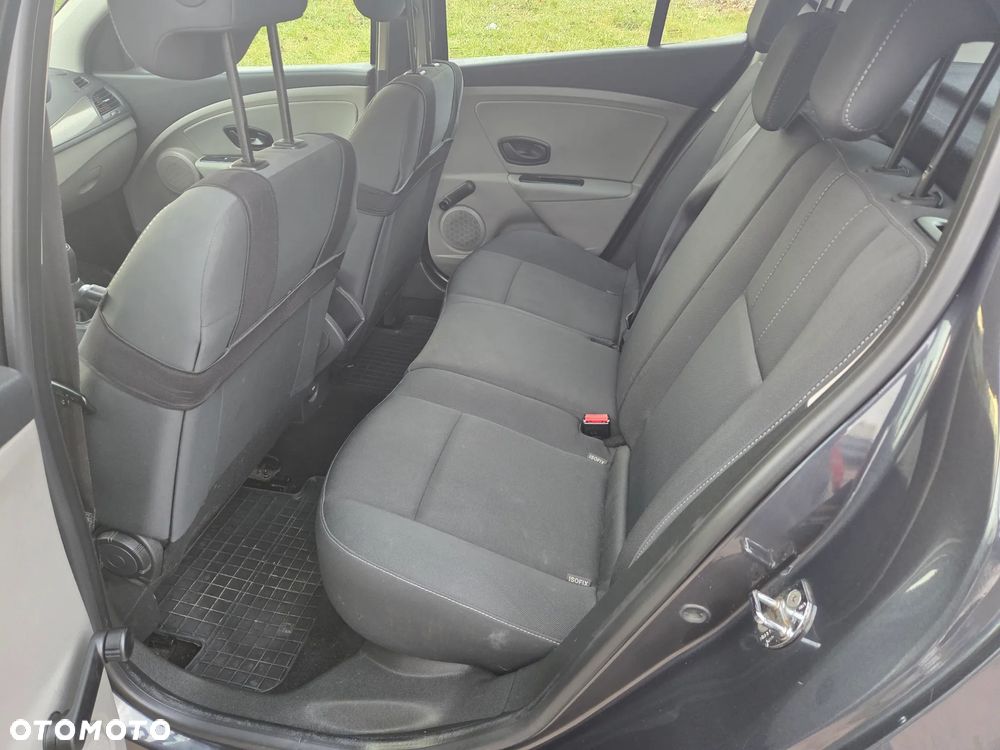 Renault Megane 1.6 16V 100 Expression - 7