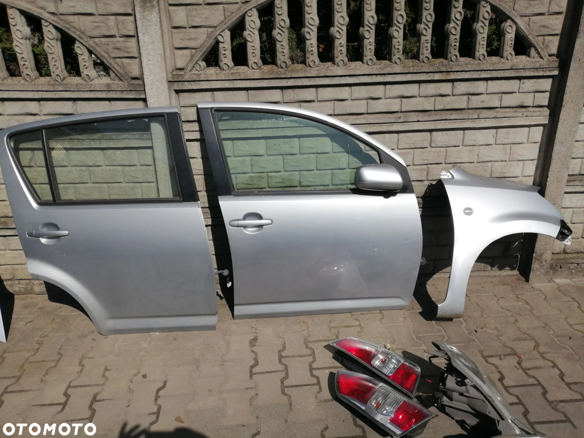 SIRION II S28  DRZWI LEWY prawy przód tył- poznan - 2