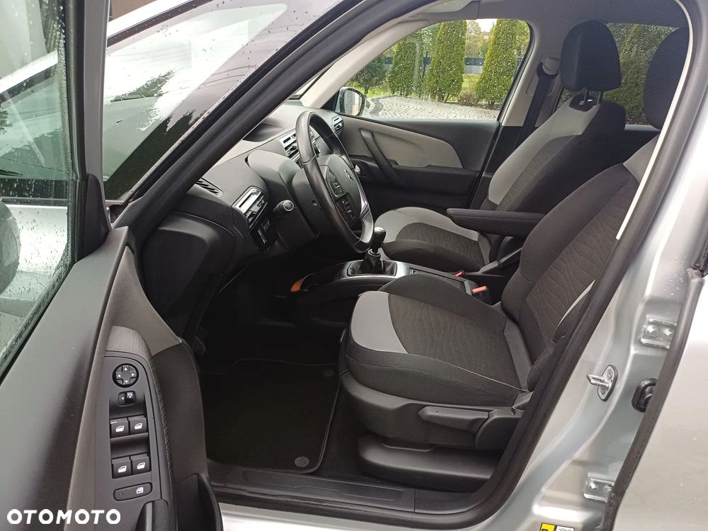 Citroën C4 Picasso - 13