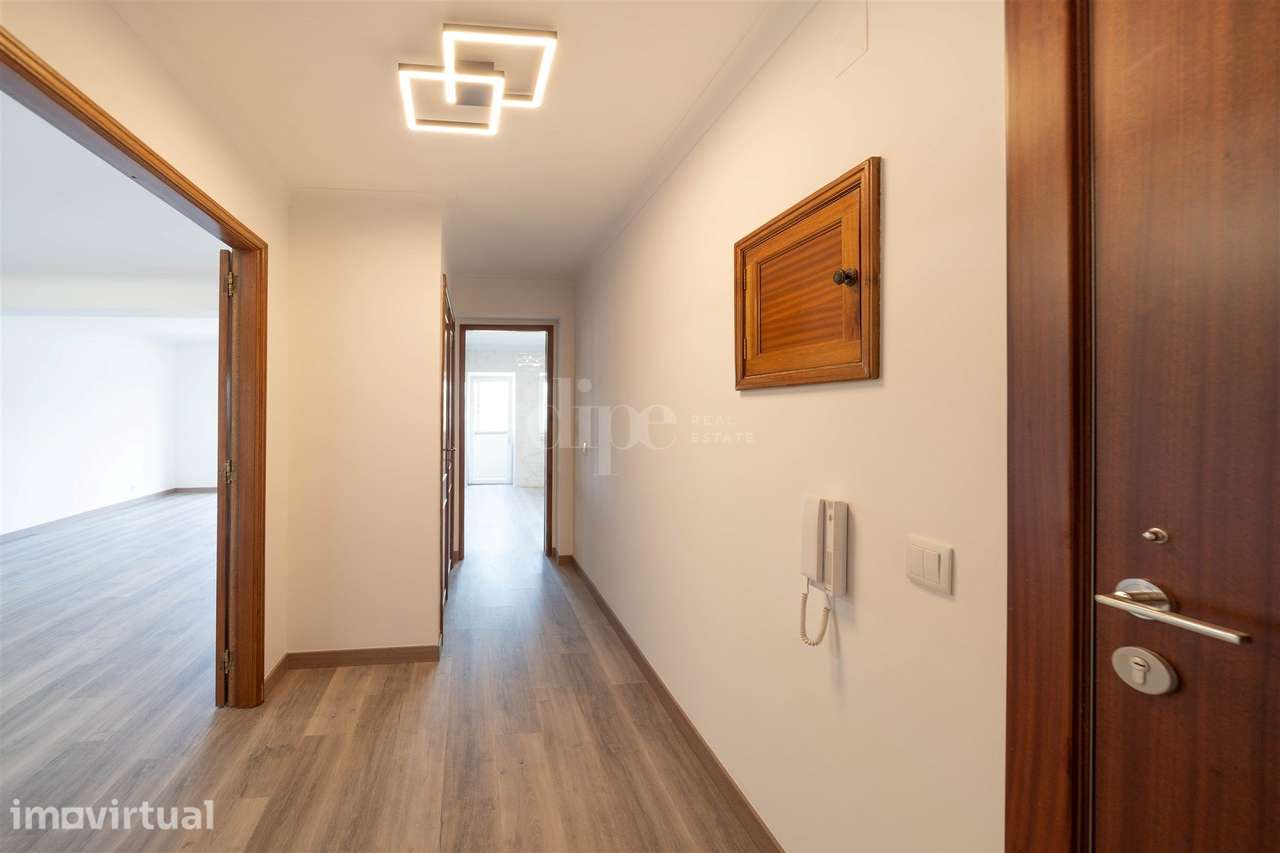 Apartamento T3 para arrendamento no coração de Guimarães - Grande imagem: 4/27