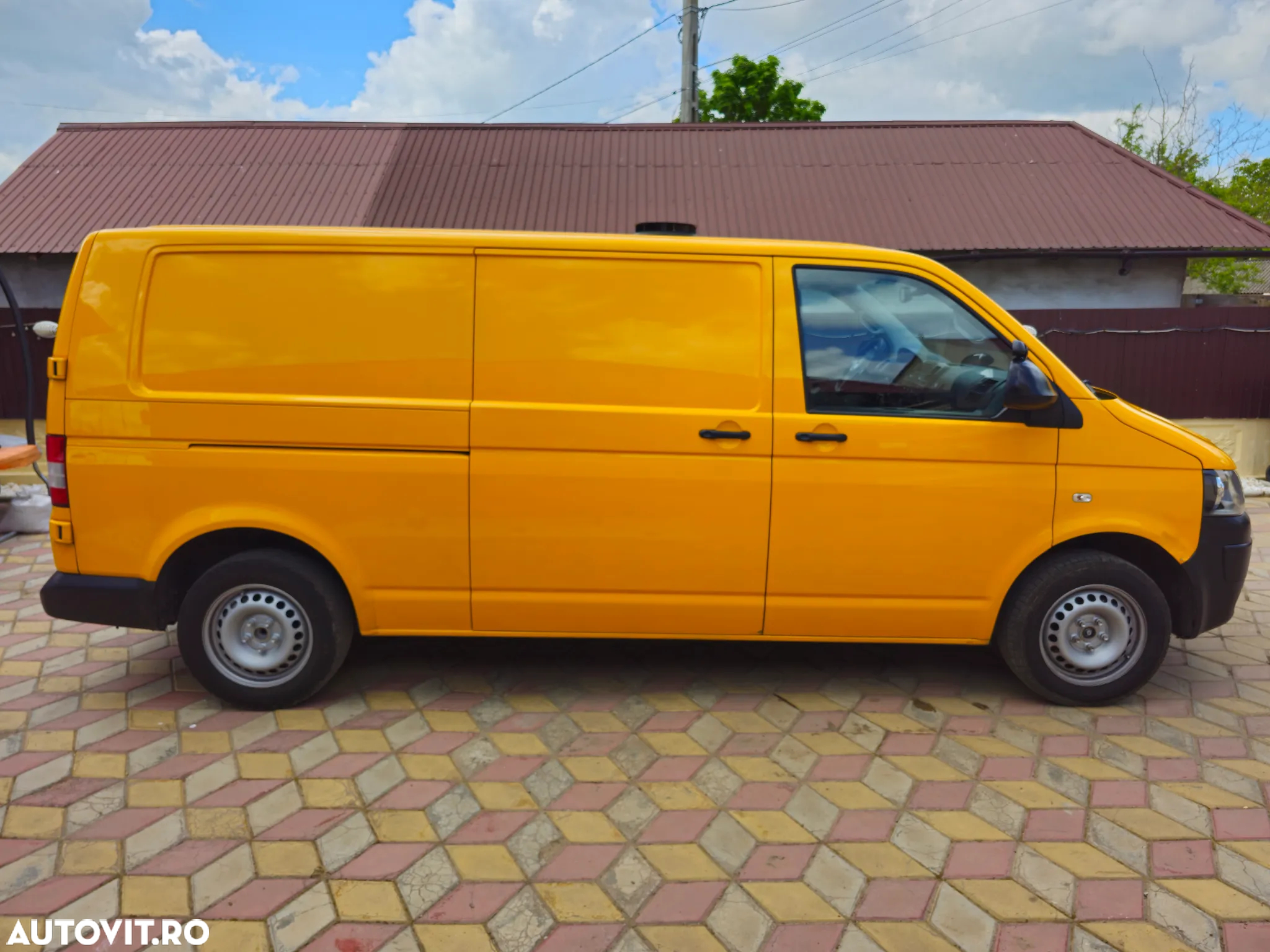 Volkswagen Transporter - 13