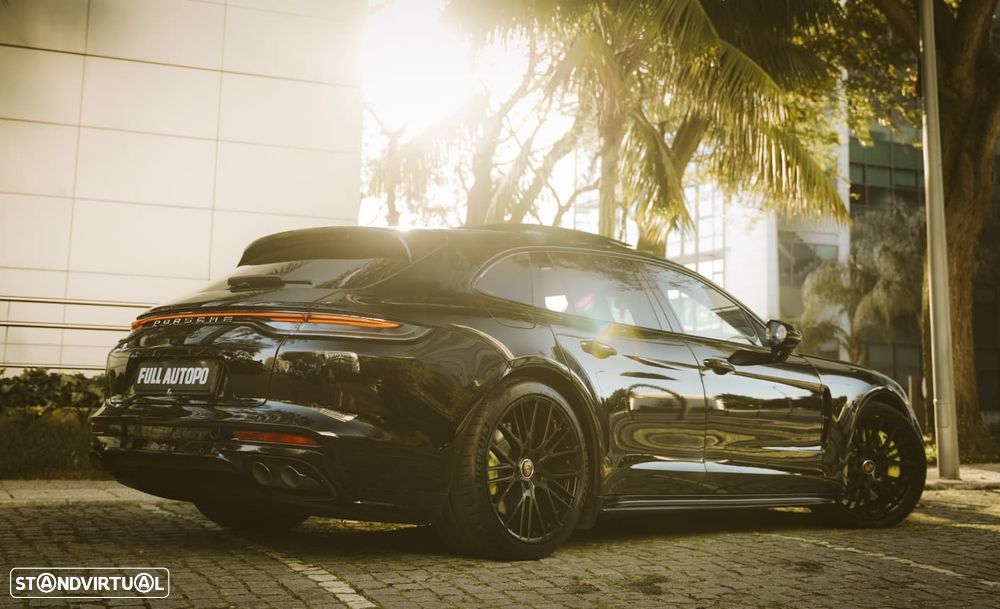 Porsche Panamera Sport Turismo 4S E-Hybrid - 48