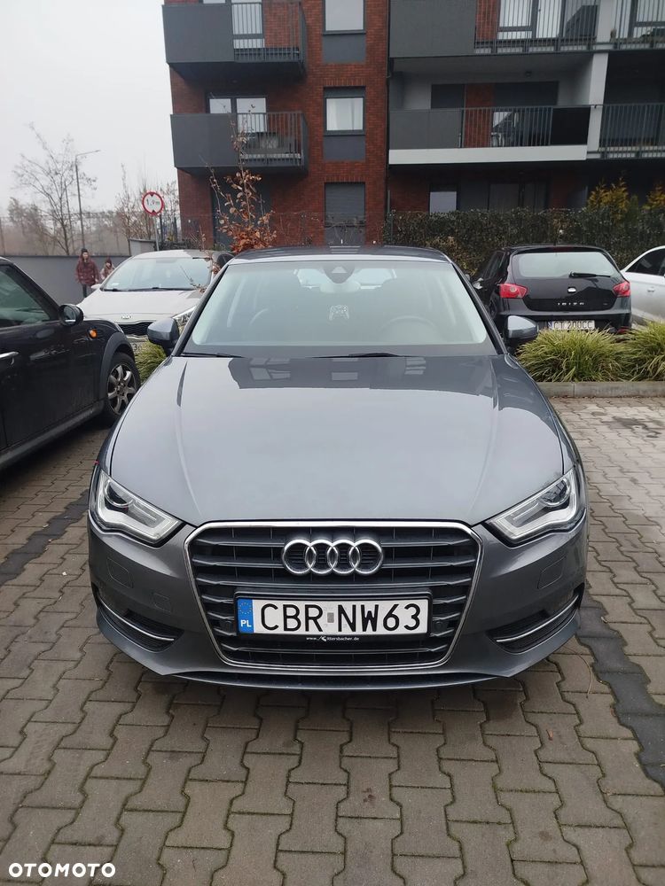 Audi A3 Sportback 1.8 TFSI Ambiente S tronic - 1