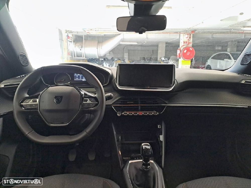 Peugeot 2008 1.2 PureTech Style - 8