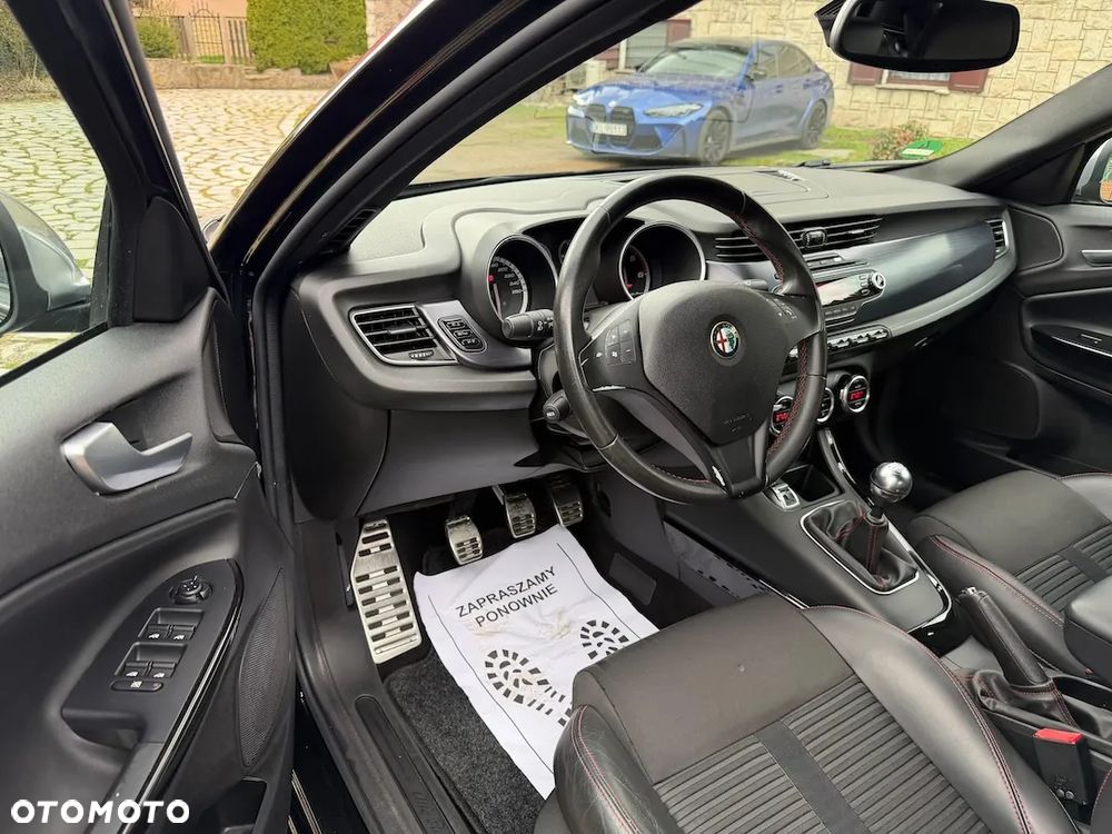 Alfa Romeo Giulietta 2.0 JTDM Distinctive - 10