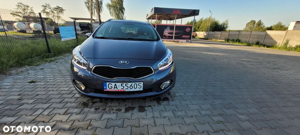 Kia Ceed 1.6 GDI L - 4