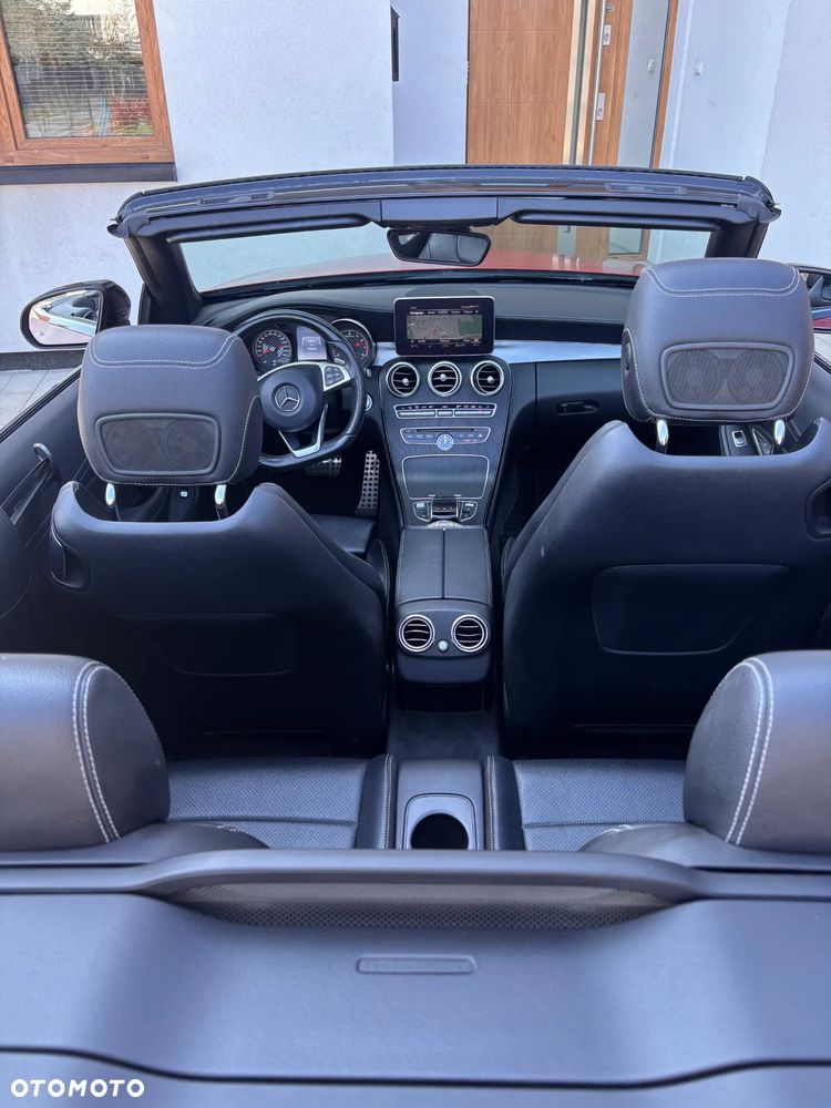 Mercedes-Benz Klasa C 300 9G-TRONIC - 9