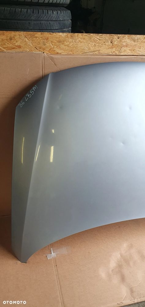 Maska przód przednia VW Passat B6 LB5M - 5