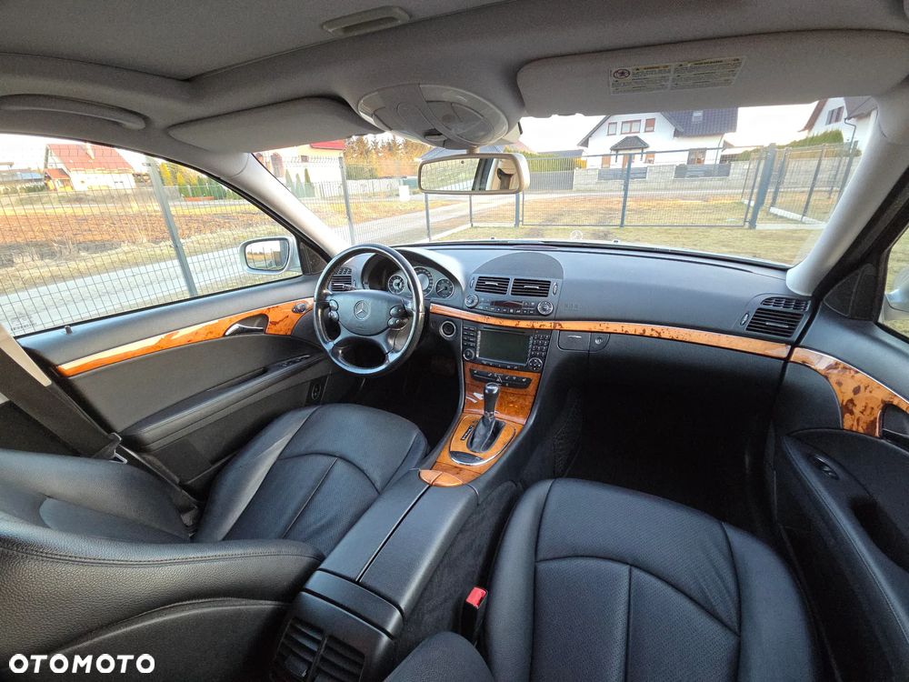 Mercedes-Benz Klasa E - 2