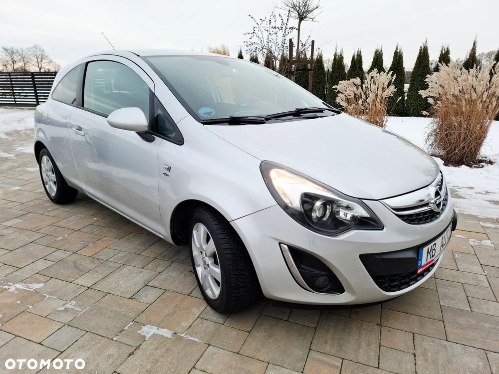 Opel Corsa 1.4 16V Satellite - 25